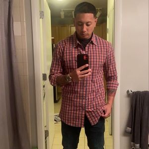 Meet your Posher, Victor